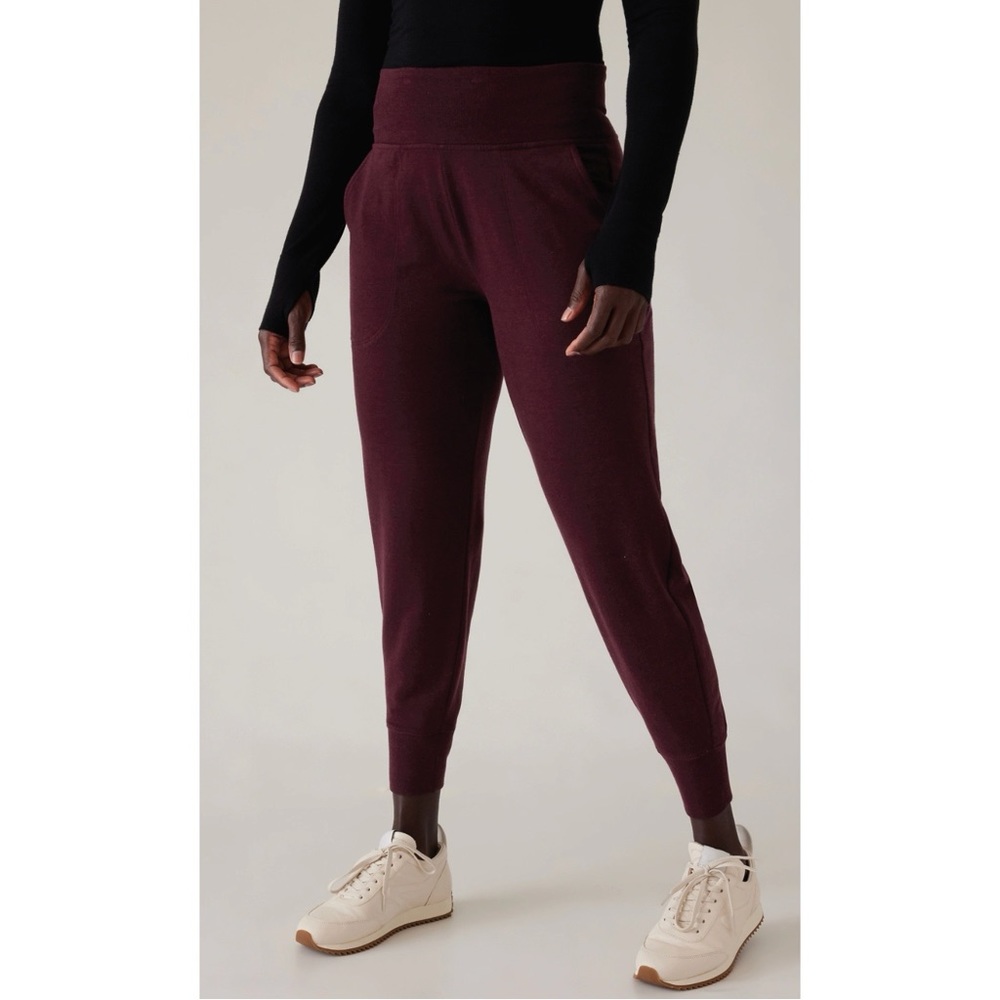 Athleta Coaster Luxe Jogger